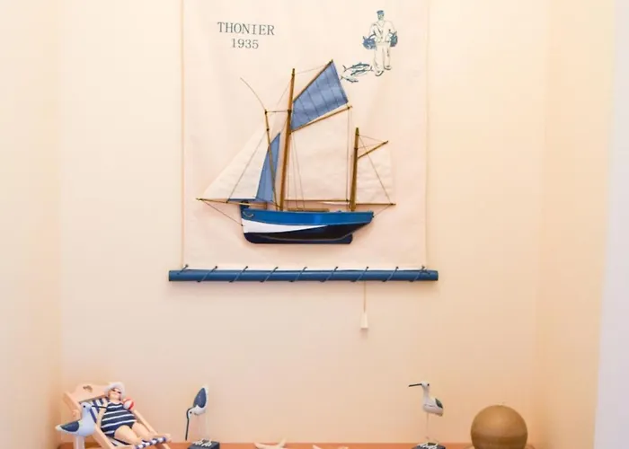 2 Etoiles, Balcon, Marche Arago, 350m Plage, - Fr-1-197-465 *